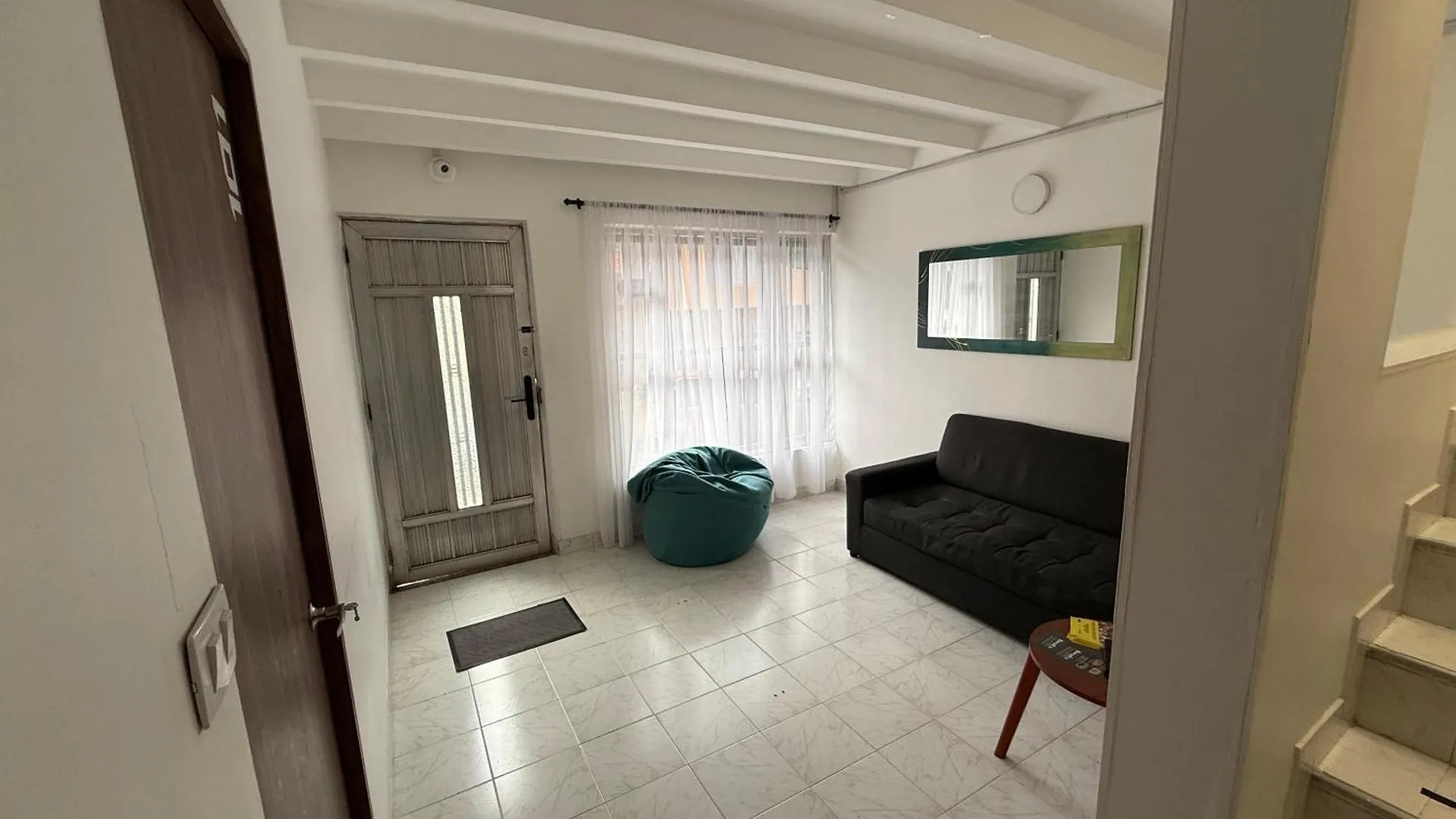 Road Living Home Медельин Гостевой дом