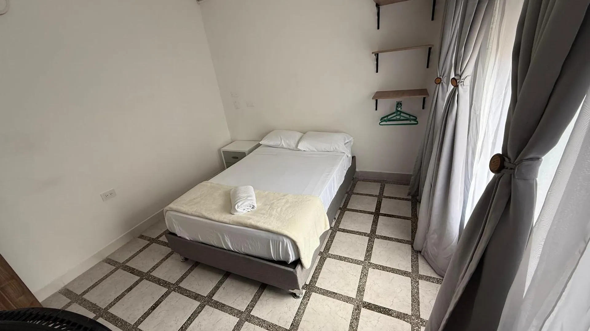 Guest house Road Living Home Medellin