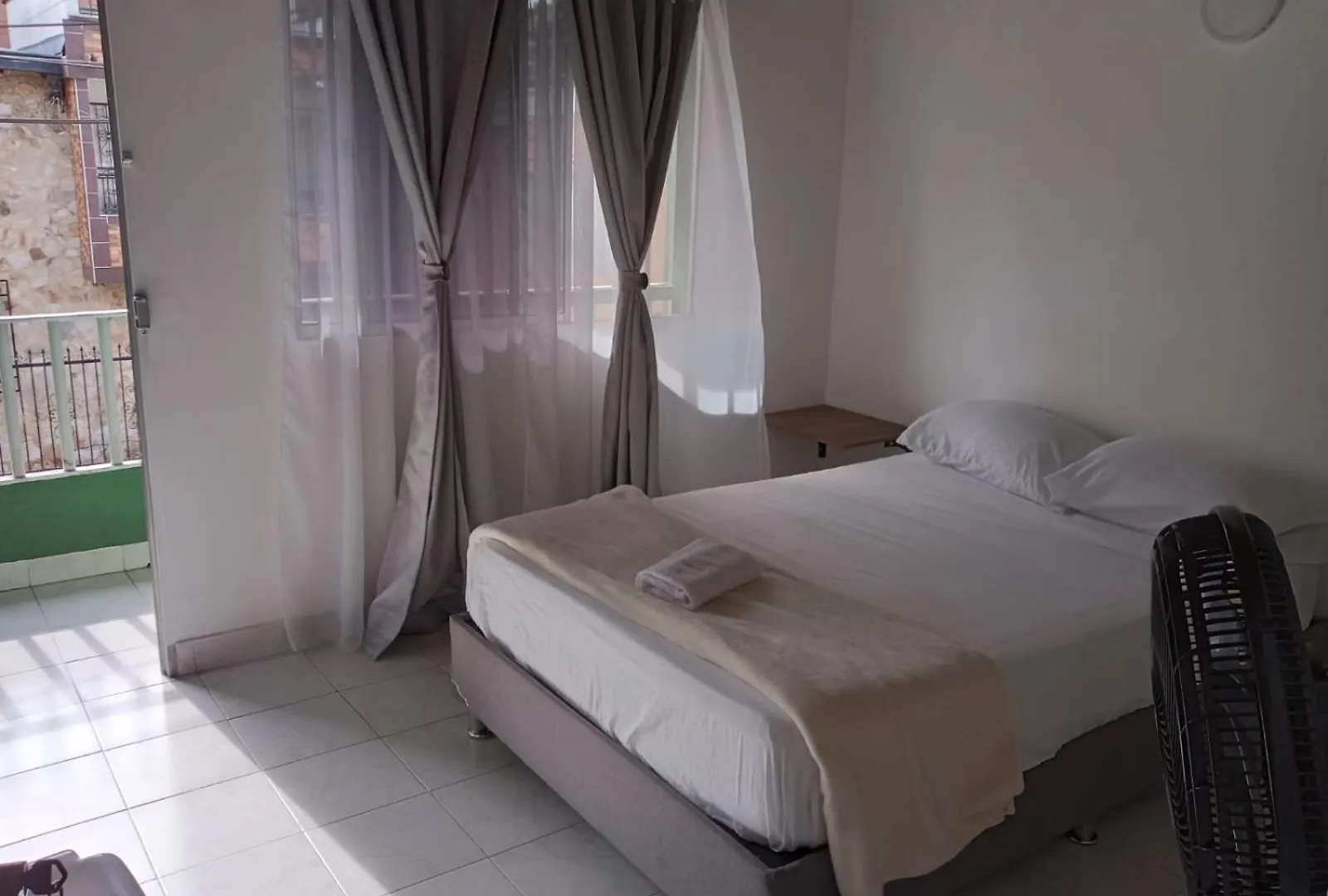 Road Living Home Medellín