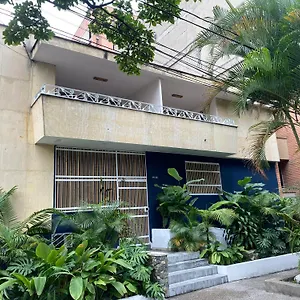 Casa Mosaiko Nutibara Laureles Medellín