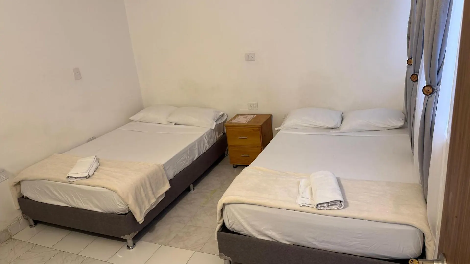 Guest house Road Living Home Medellin Colombia